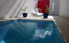 Gite Grenadille Martinique piscine privée, résidence naturiste